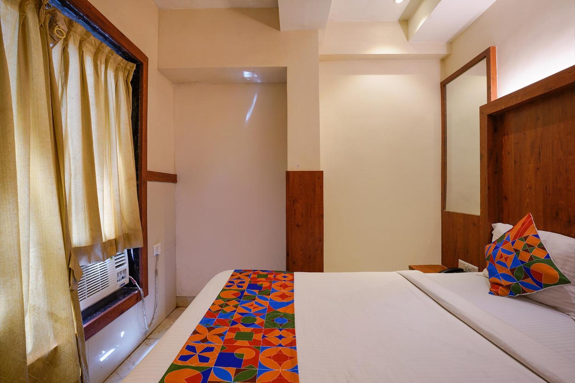 Fabexpress Super 7 Inn - Nr Rabale Station Navi Mumbai Eksteriør billede